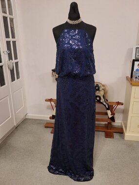 Blue ocean patterned evening dress
